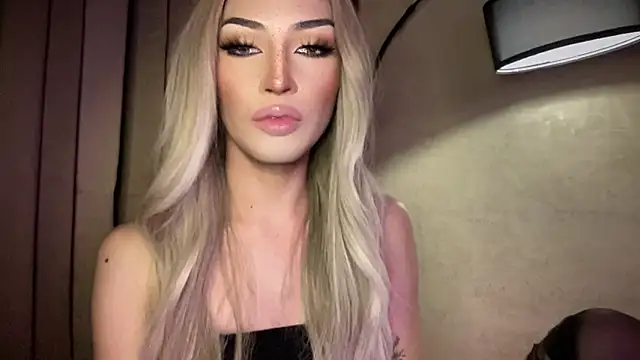 הופעת וובקאם של Alicegreenexx