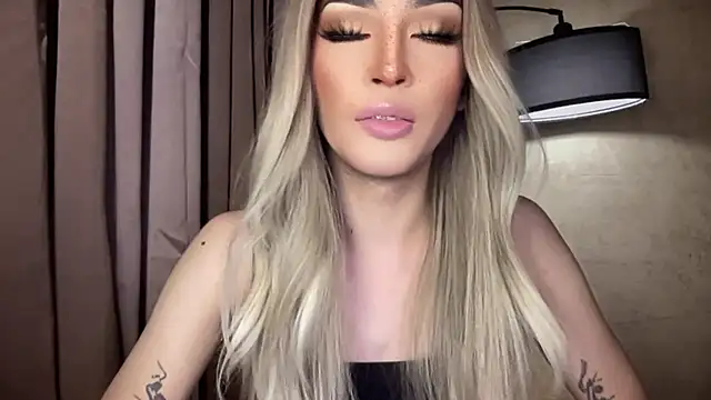 Alicegreenexx Webcam show