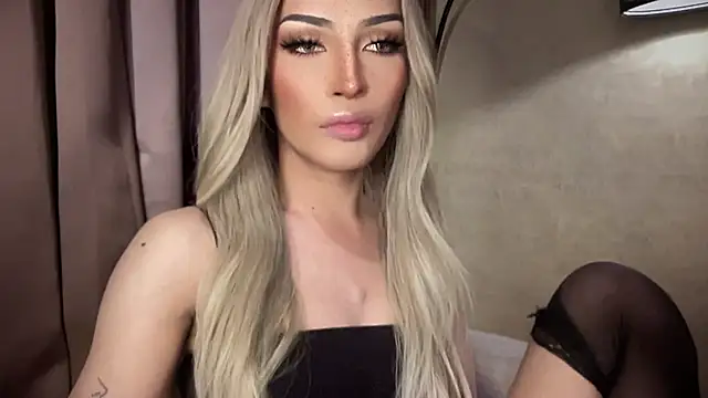 Alicegreenexx Adlı Modelin Web Kamerası Şovu