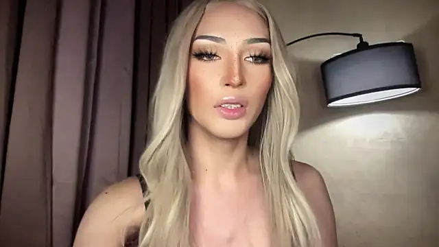 הופעת וובקאם של Alicegreenexx