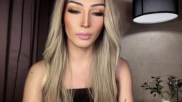 Alicegreenexx Adlı Modelin Web Kamerası Şovu