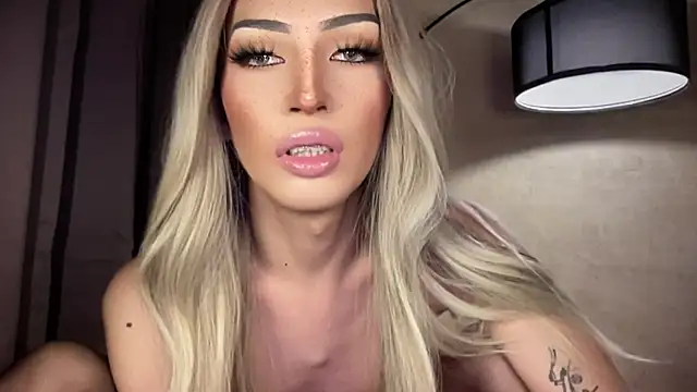 Alicegreenexx: вебкам-шоу