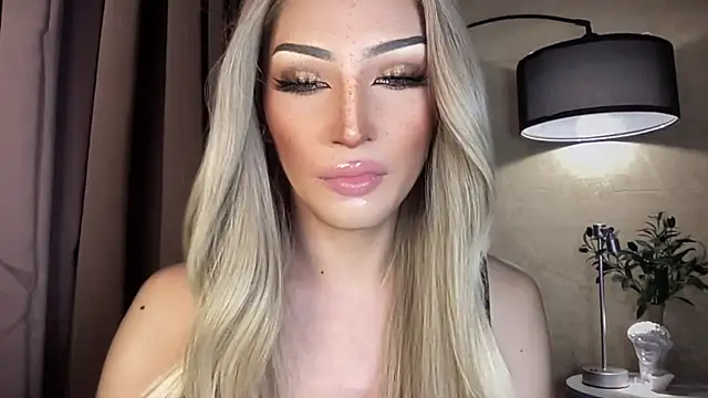 Webkamerová show Alicegreenexx