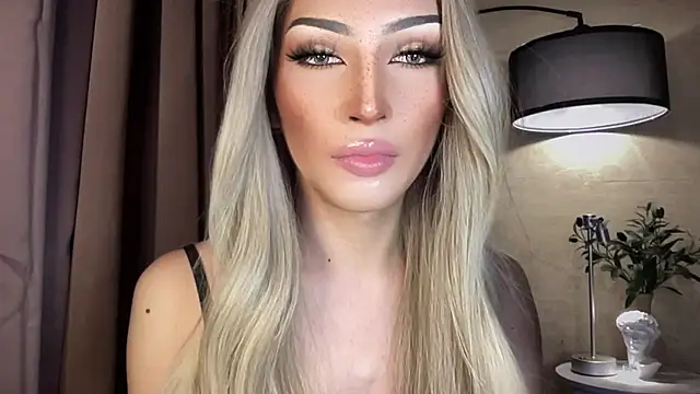Webkamerová show Alicegreenexx