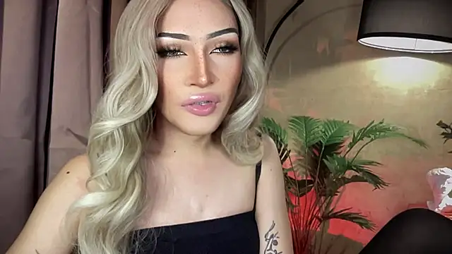 Alicegreenexx 在線直播表演