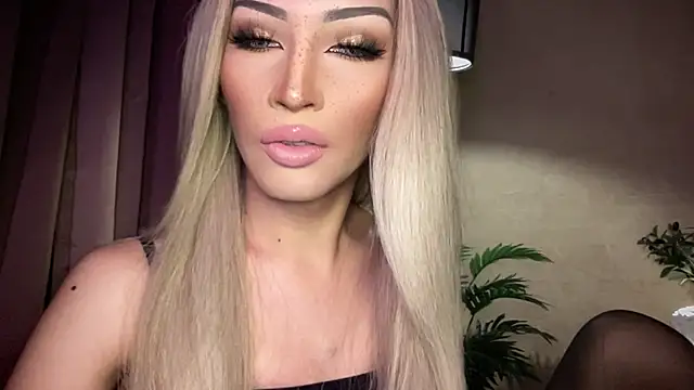 הופעת וובקאם של Alicegreenexx