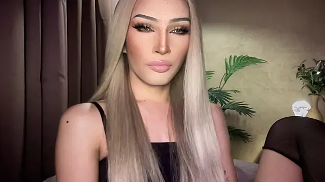 Alicegreenexx Шоу с уебкамера