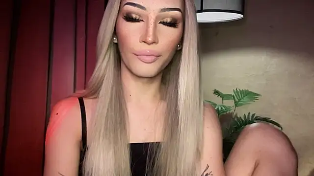 Alicegreenexx Adlı Modelin Web Kamerası Şovu