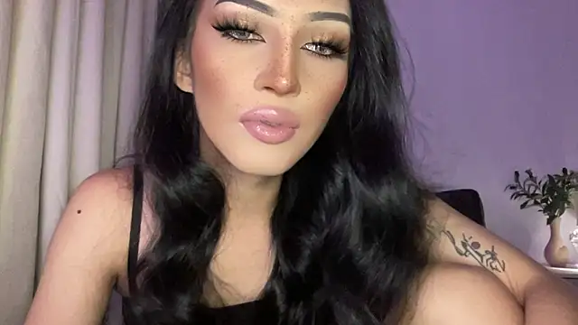 Alicegreenexx webcam show