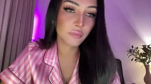 הופעת וובקאם של Alicegreenexx