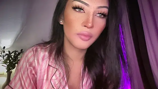 הופעת וובקאם של Alicegreenexx
