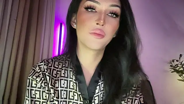 Alicegreenexx webcam show