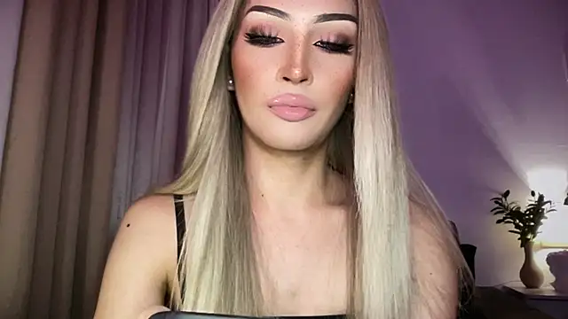 Alicegreenexx Show Webcam