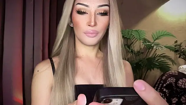 Alicegreenexx Webcam Show