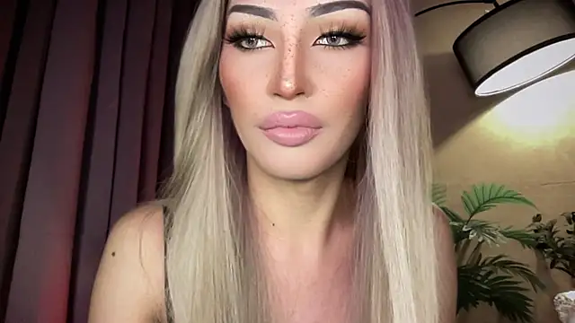 Alicegreenexx webcam show