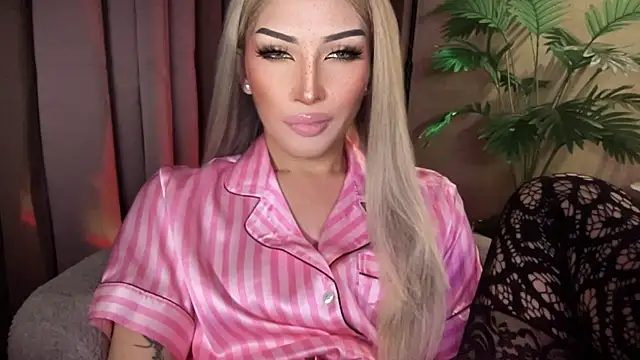 Alicegreenexx Webcam show
