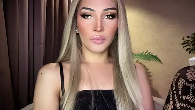 הופעת וובקאם של Alicegreenexx