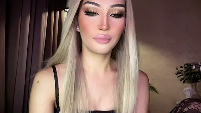 Alicegreenexx webkamerás műsora