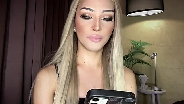 Alicegreenexx – webcam-show