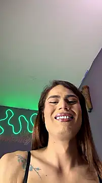 naho_love webcam show