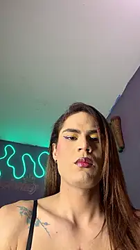 naho_love webcam show