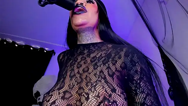 deborah_tatto – live chatrum