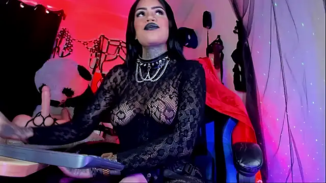 XXX chat uživo modela deborah_tatto