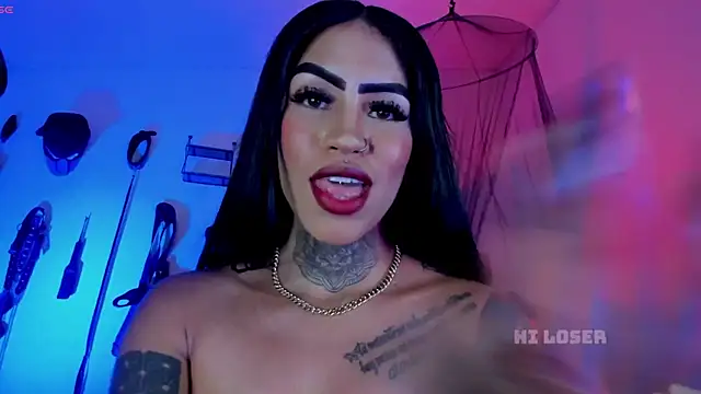 แชท XXX สดของ deborah_tatto