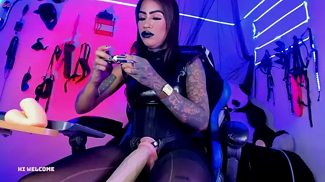 deborah_tatto Obrolan Langsung XXX