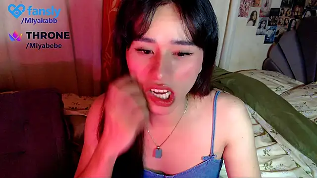 chakababe webcam show