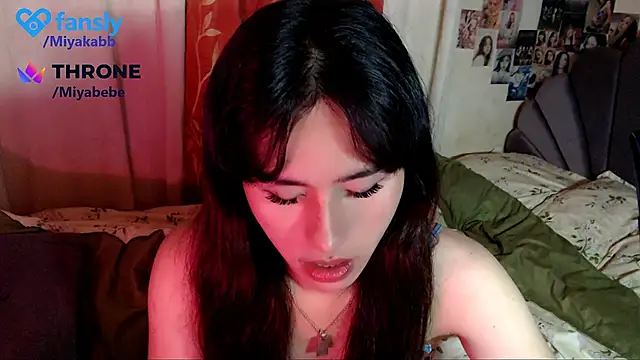chakababe Webcam Show