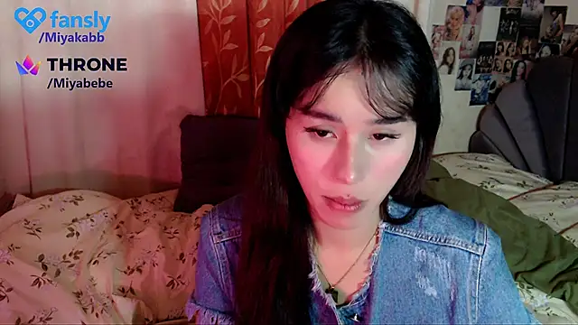 chakababe Webcam show