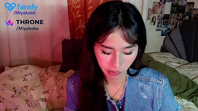 chakababe 在線直播表演