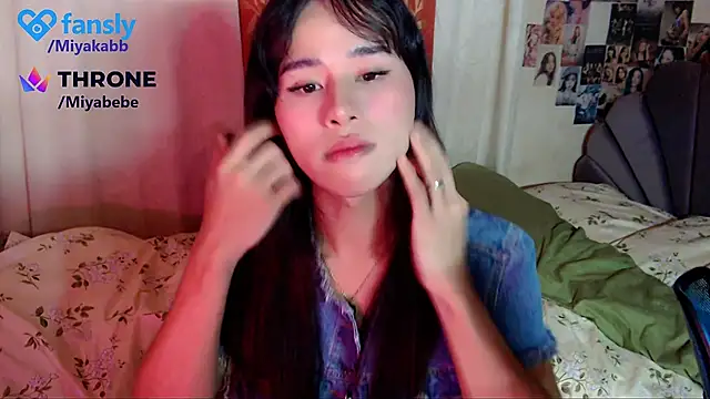 chakababe Adlı Modelin Web Kamerası Şovu