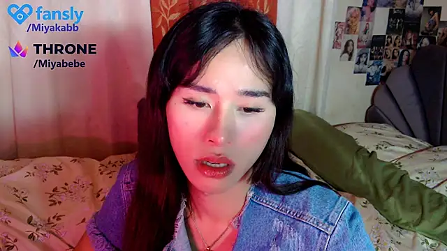 chakababe Webcamshow