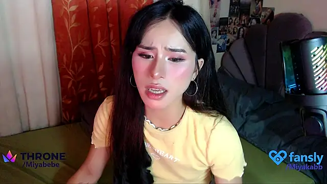 הופעת וובקאם של chakababe