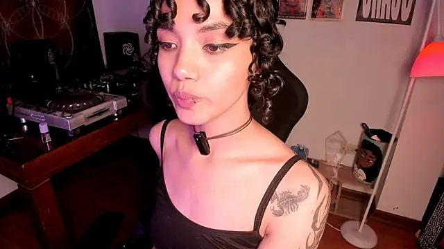 Nati____'s Live XXX Chat