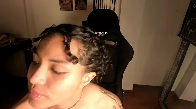 แชท XXX สดของ Nati____