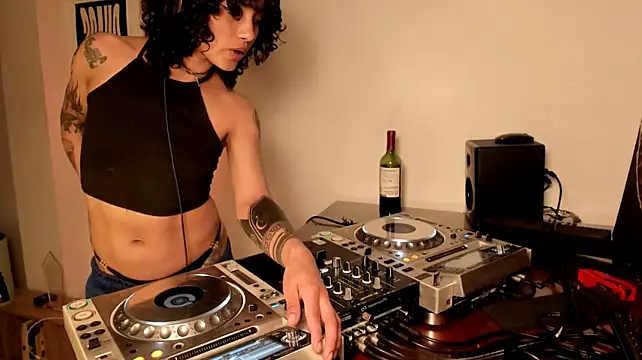 Nati____n Live XXX chat