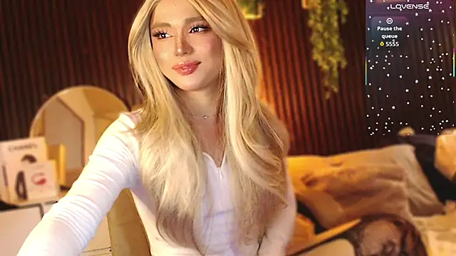 Saint_Laurentx Pertunjukan Webcam
