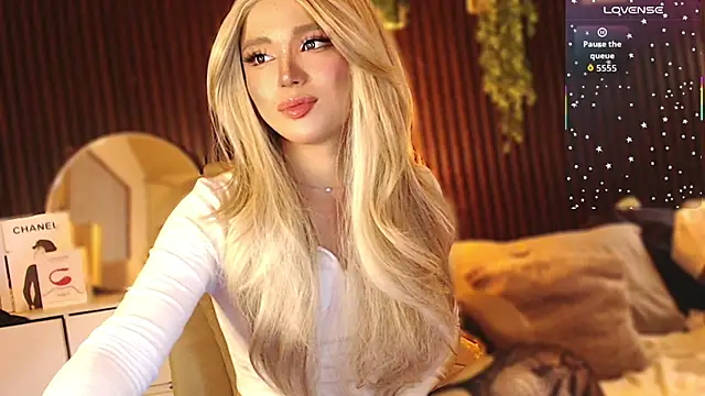 โชว์เว็บแคมของ Saint_Laurentx