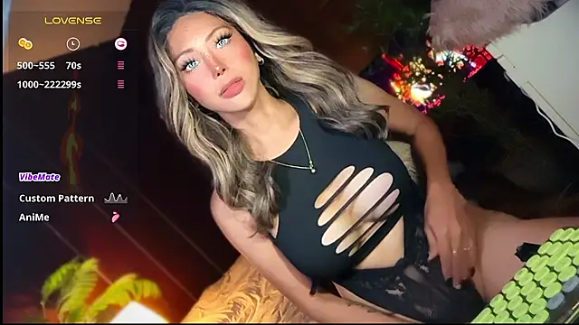 Miss-Victoria69 网络视讯表演