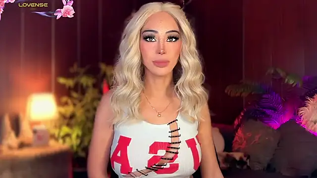 Miss-Victoria69 网络视讯表演