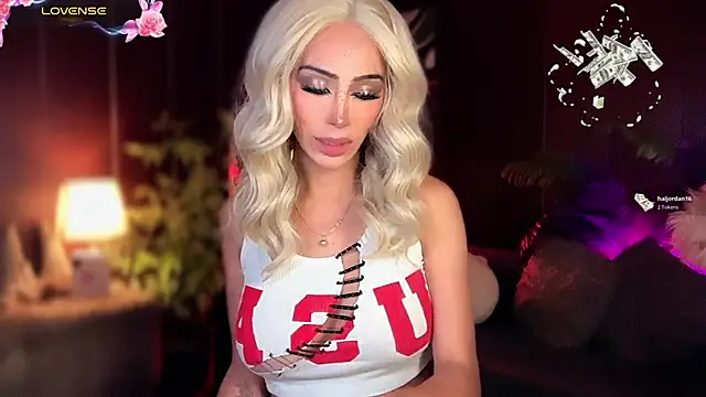 Miss-Victoria69's Webcam Show
