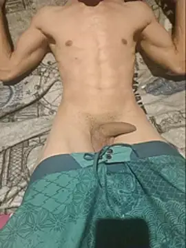 GhostLove8 Show in webcam