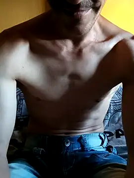 GhostLove8 Show in webcam