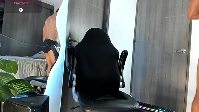 Dimitri_Bass Webcam-Show