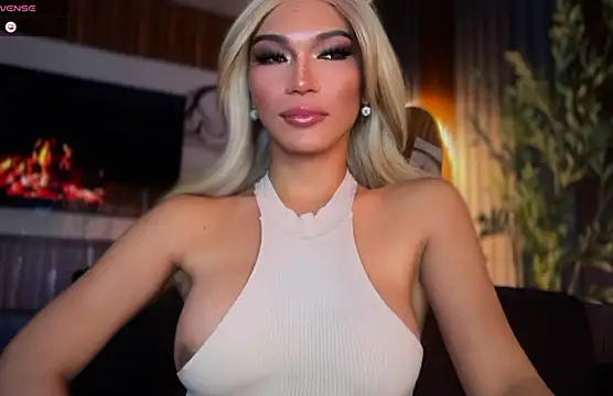 Pokazy przed kamerką – Maria_Manika