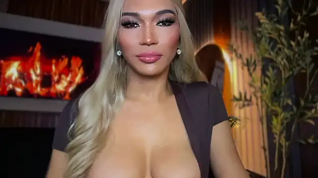 Maria_Manika 网络视讯表演