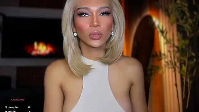 Maria_Manika's Webcam Show